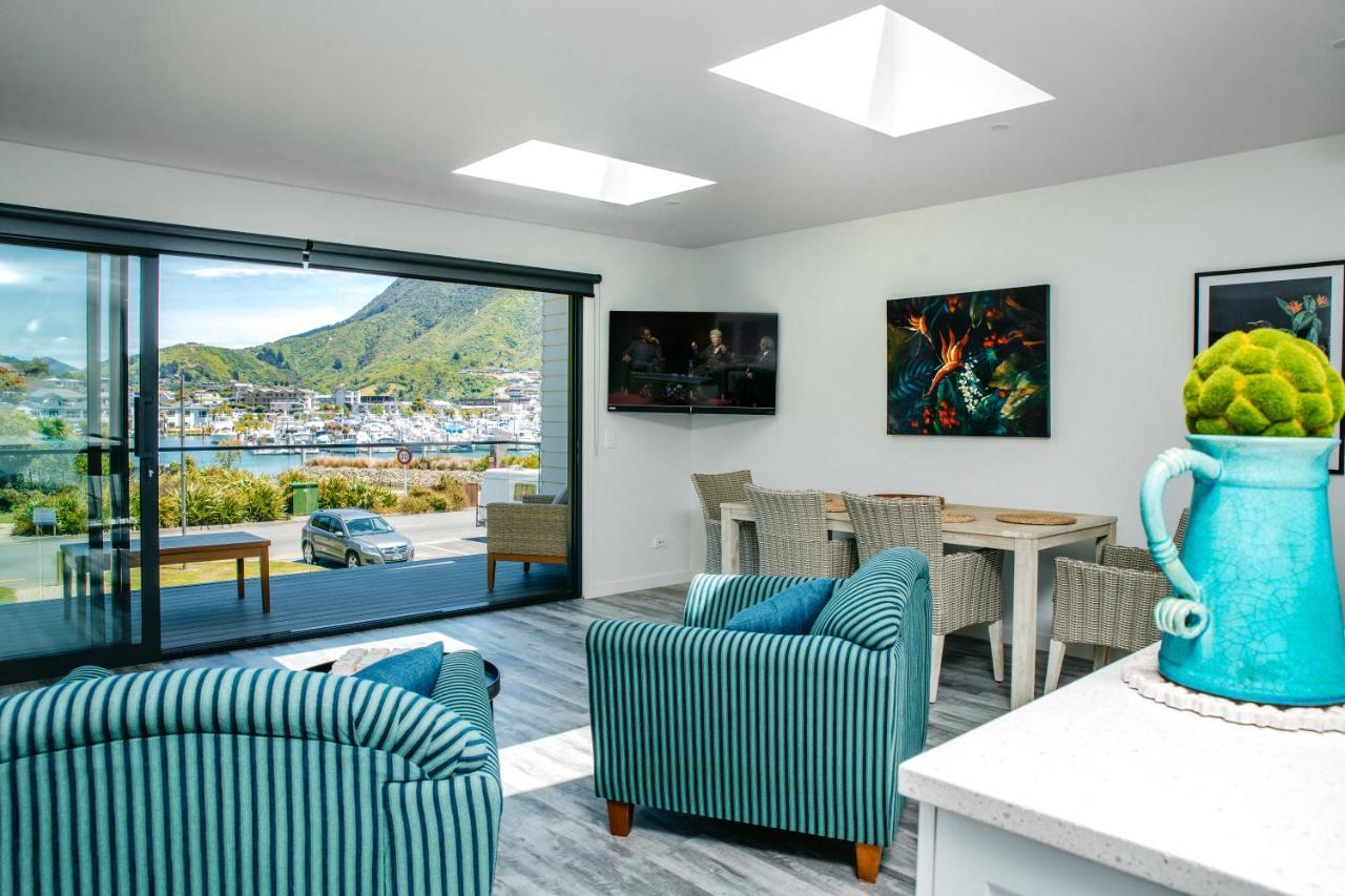 Boathouse Apartments Picton Exterior photo